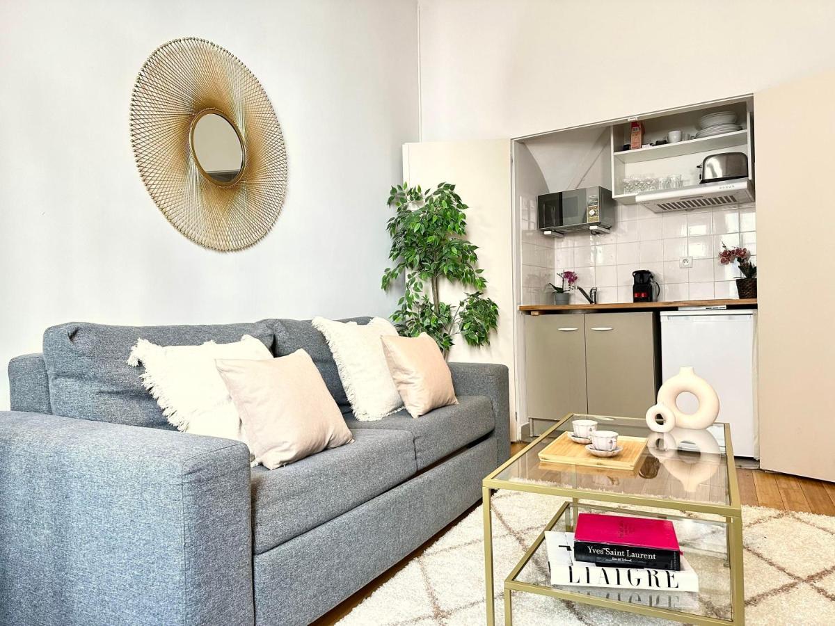 1630 - Champs Elysees - Value Apartment